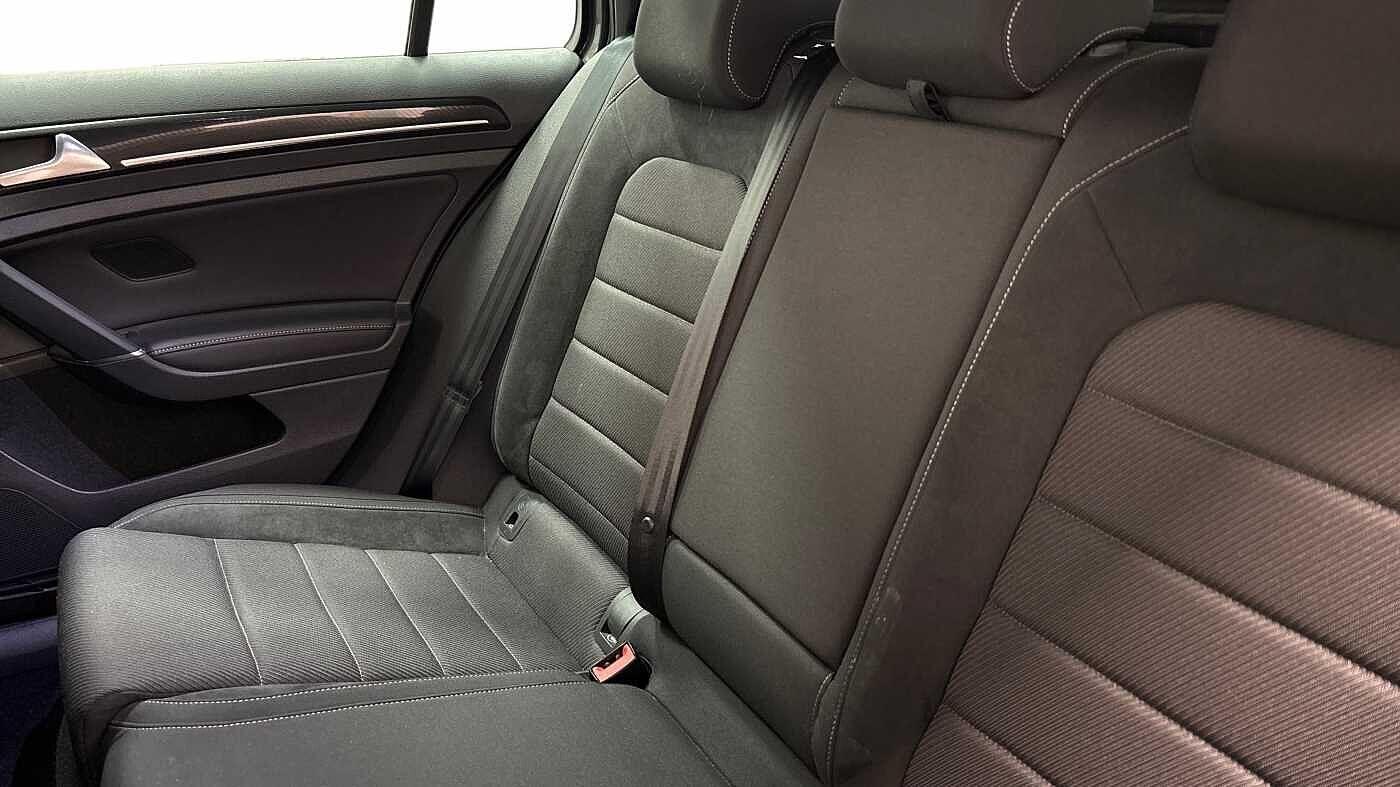 Used Volkswagen Golf 2020 for sale - 77798418: Photo 7