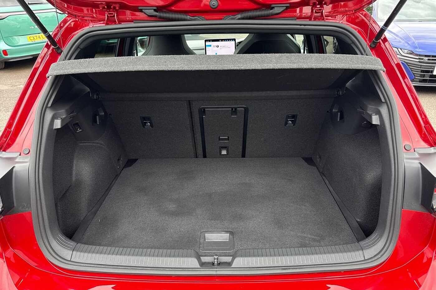 Used Volkswagen Golf 2024 for sale - 76641743: Photo 10