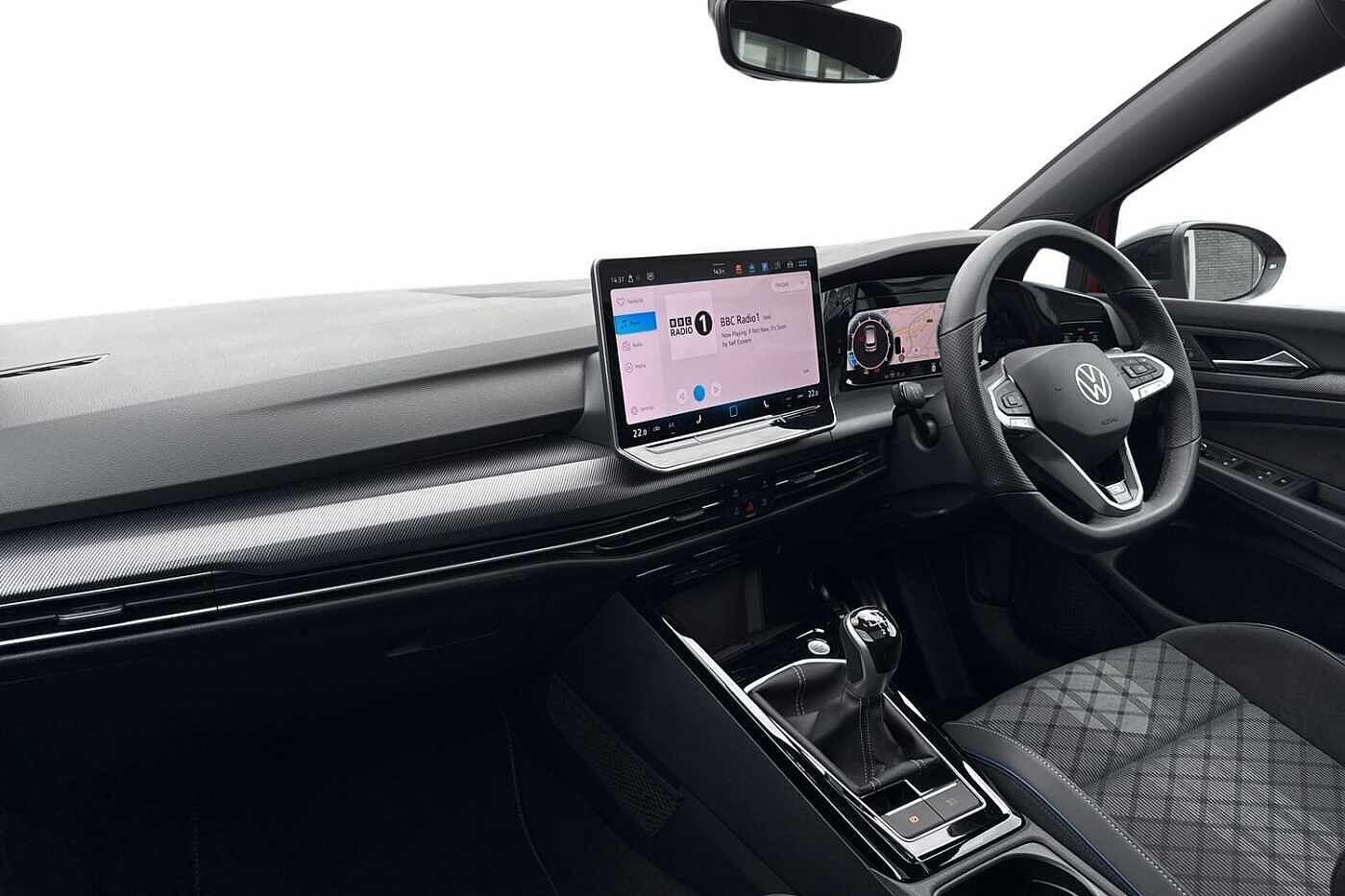 Used Volkswagen Golf 2024 for sale - 76641743: Photo 2