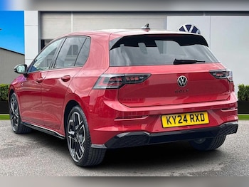 Used Volkswagen Golf 2024 for sale - 76641743: Photo