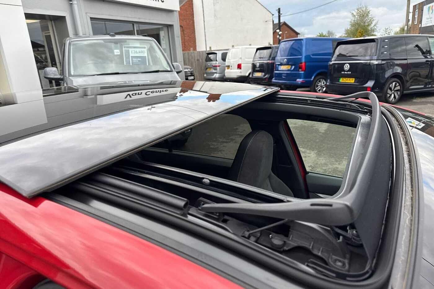 Used Volkswagen Golf 2024 for sale - 76641743: Photo 49