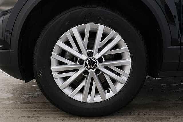 Used Volkswagen T-Roc 2022 for sale - 77014036: Photo 6