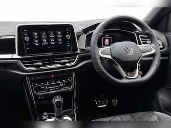 Used Volkswagen T-Roc 2025 for sale - 76617111: Photo