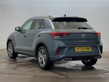 Used Volkswagen T-Roc 2025 for sale - 76617111: Photo