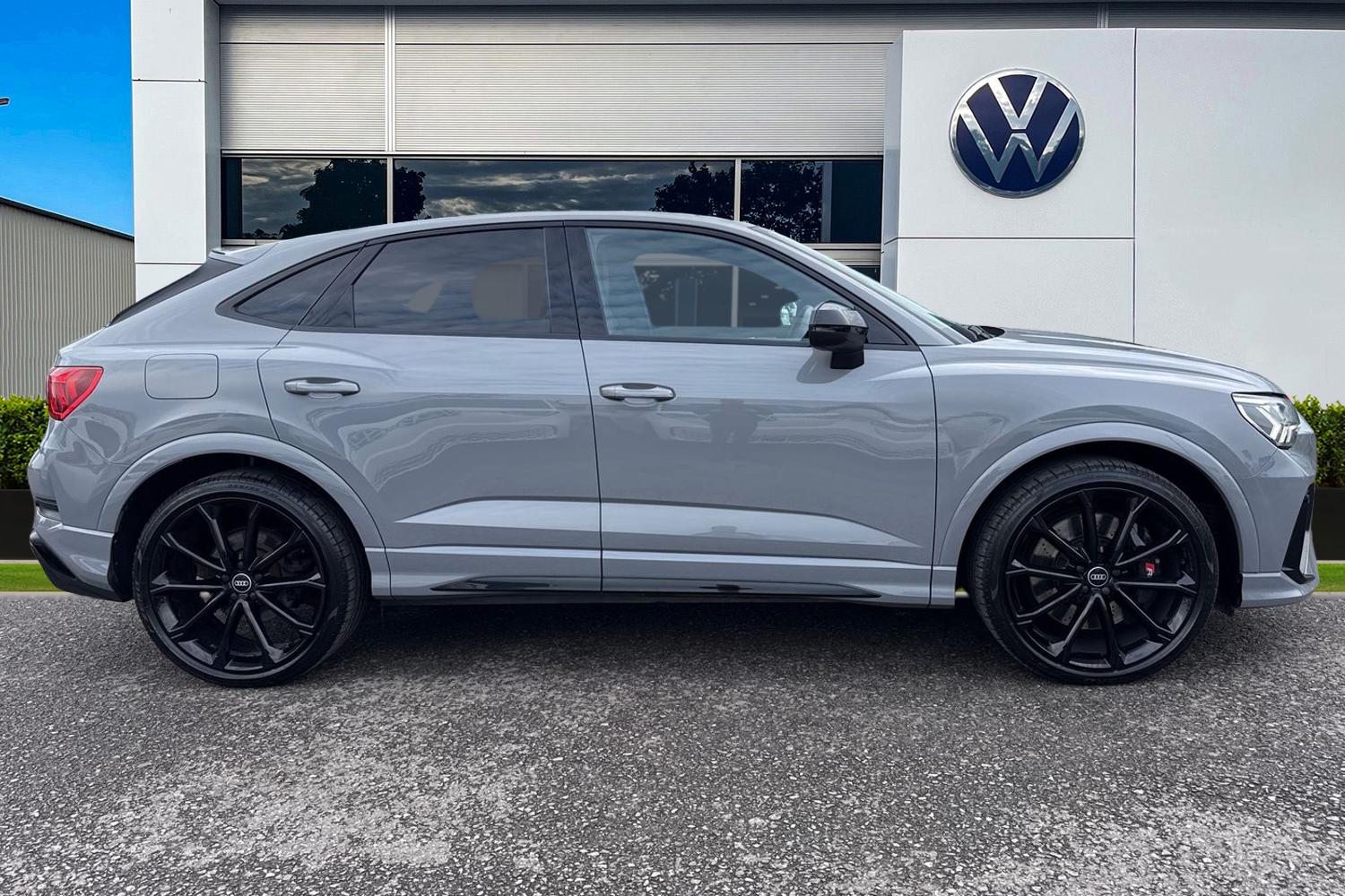 Used Audi RS Q3 2021 for sale - 76502855: Photo 3