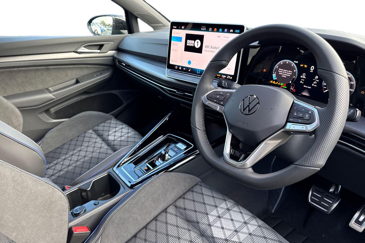 Used Volkswagen Golf 2025 for sale - 76353140: Photo 13