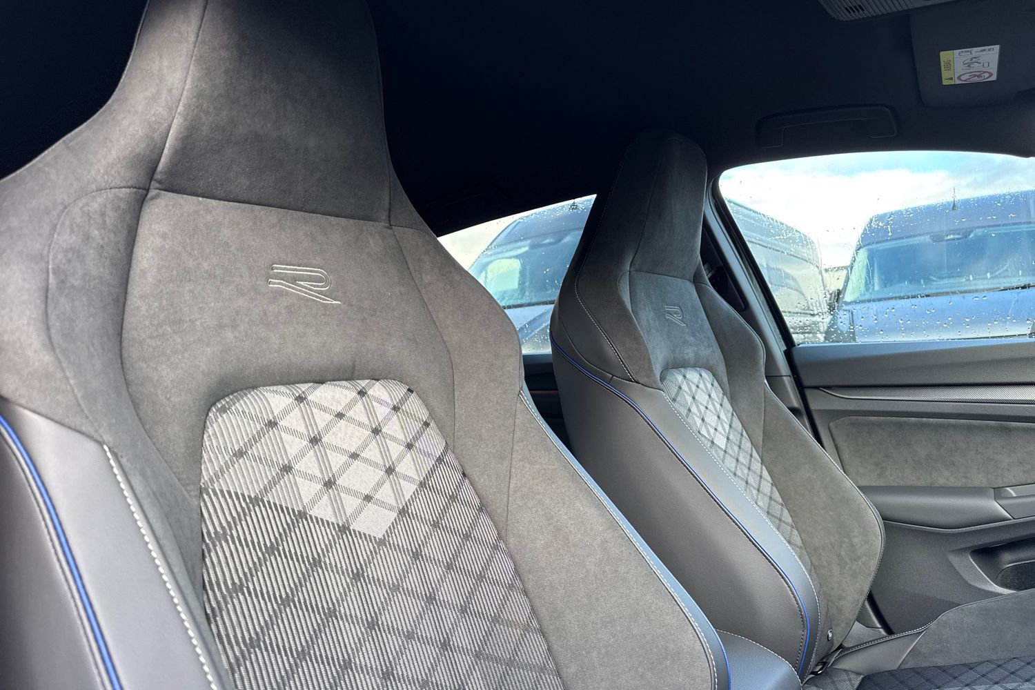 Used Volkswagen Golf 2025 for sale - 76353140: Photo 23