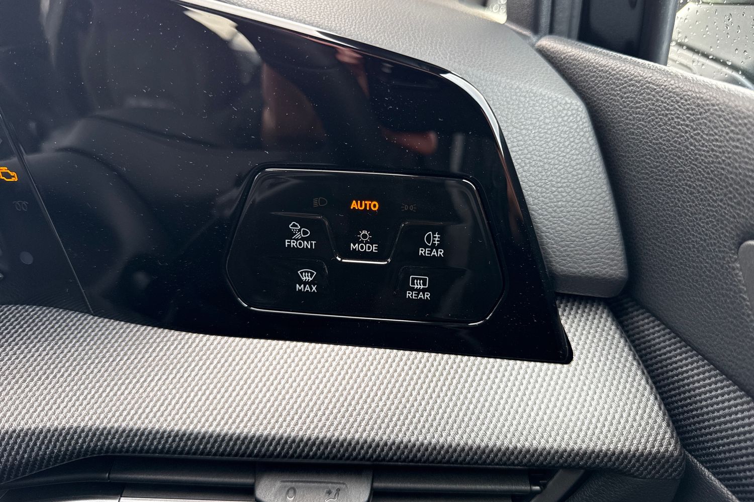 Used Volkswagen Golf 2025 for sale - 76353140: Photo 36
