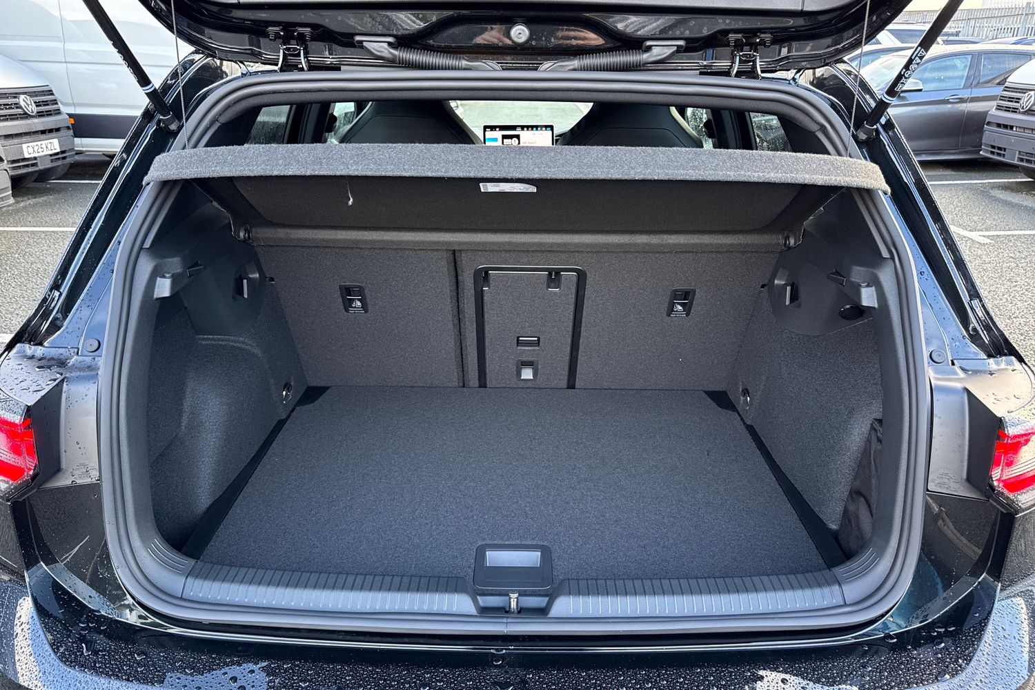 Used Volkswagen Golf 2025 for sale - 76353140: Photo 6