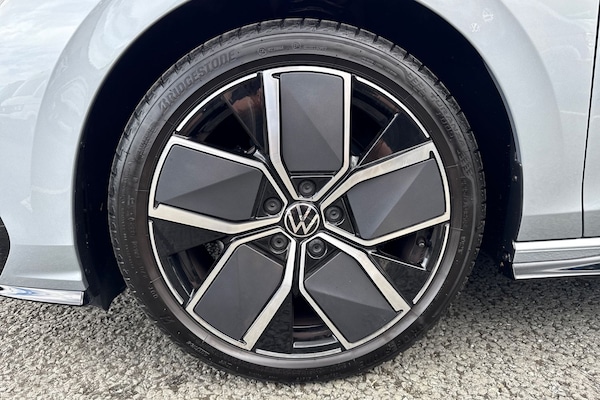 Used Volkswagen Golf 2025 for sale - 75536340: Photo 12