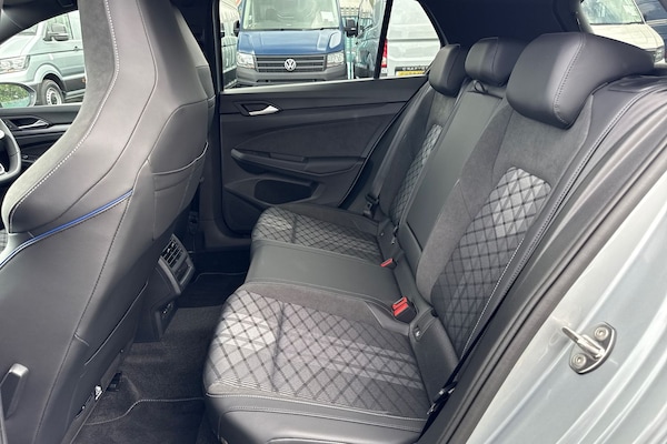 Used Volkswagen Golf 2025 for sale - 75536340: Photo 33