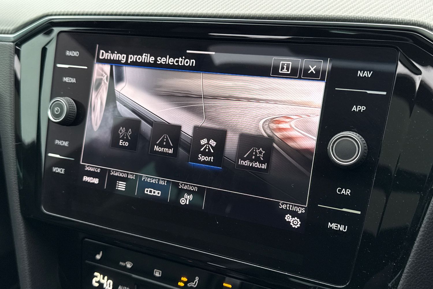 Used Volkswagen Passat 2022 for sale - 77421513: Photo 46