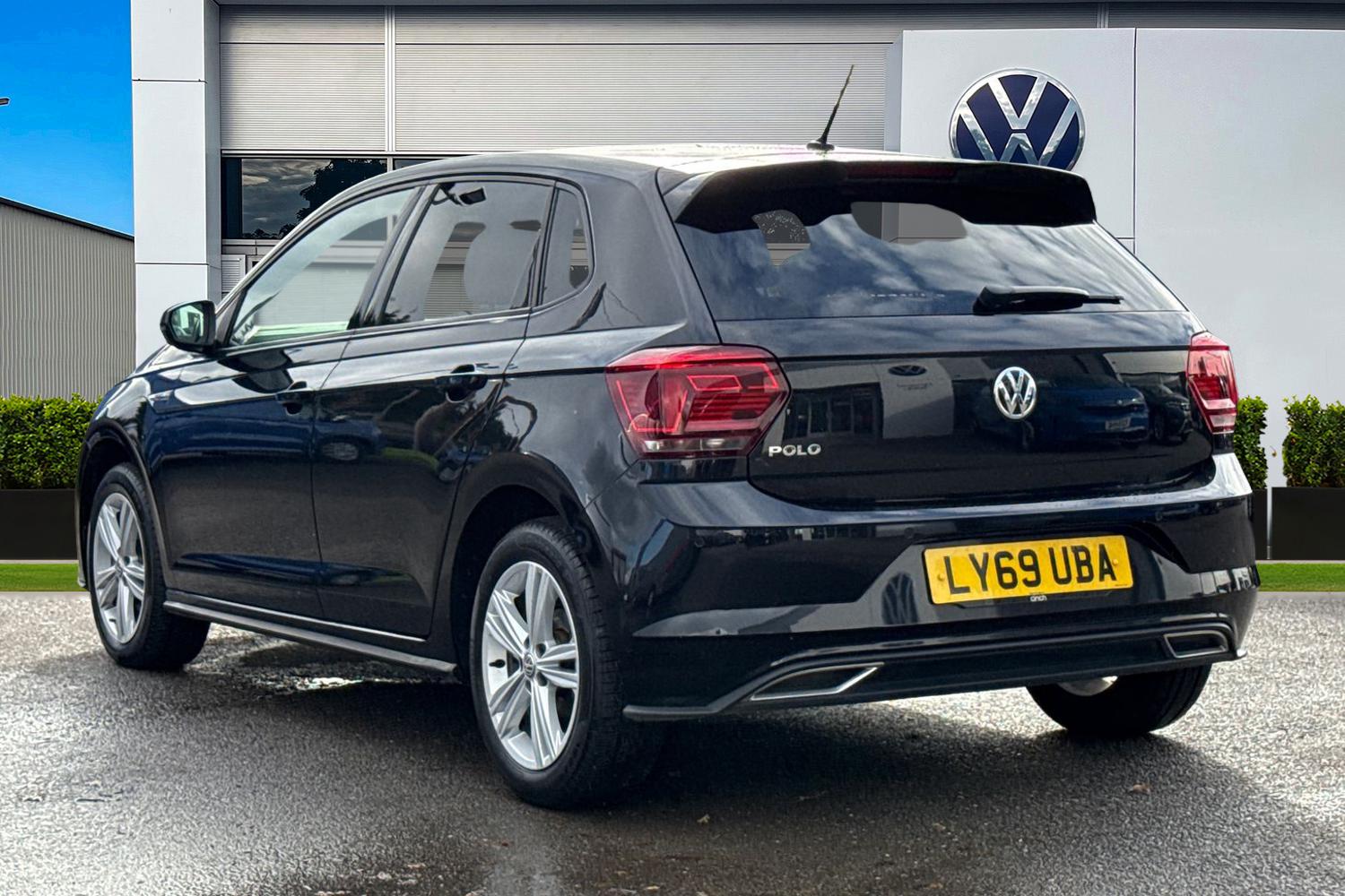 Used Volkswagen Polo 2020 for sale - 76351992: Photo 2