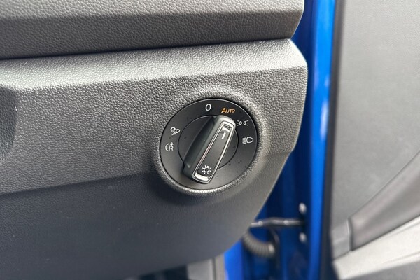 Used Volkswagen T-Roc 2023 for sale - 75995930: Photo 36