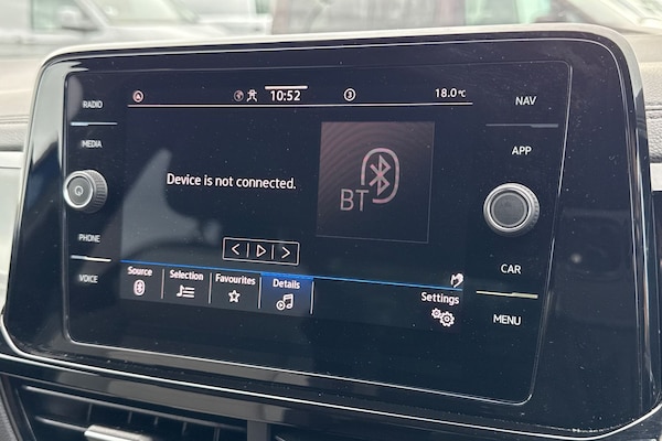 Used Volkswagen T-Roc 2023 for sale - 75995930: Photo 47