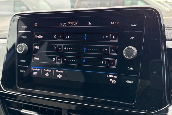 Used Volkswagen T-Roc 2023 for sale - 75995930: Photo 53