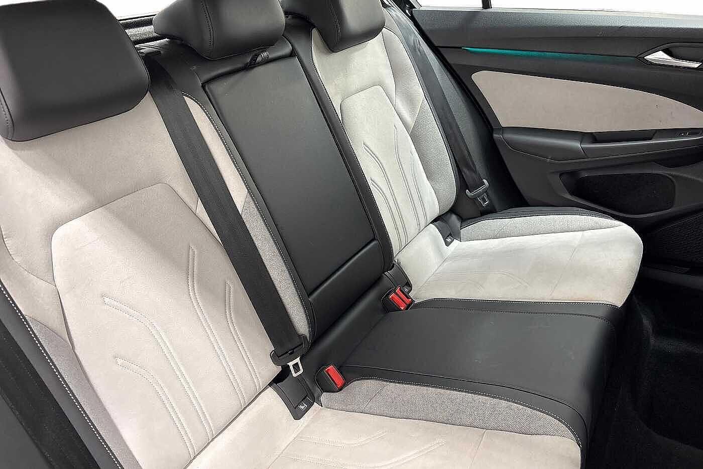 Used Volkswagen Golf 2025 for sale - 76374772: Photo 9