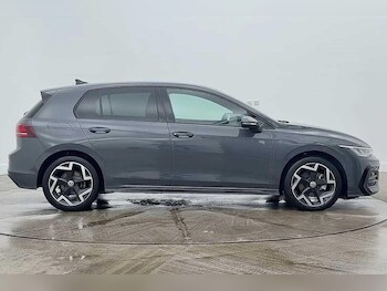 Used Volkswagen Golf 2025 for sale - 77546536: Photo