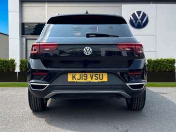 Used Volkswagen T-Roc 2019 for sale - 75150637: Photo