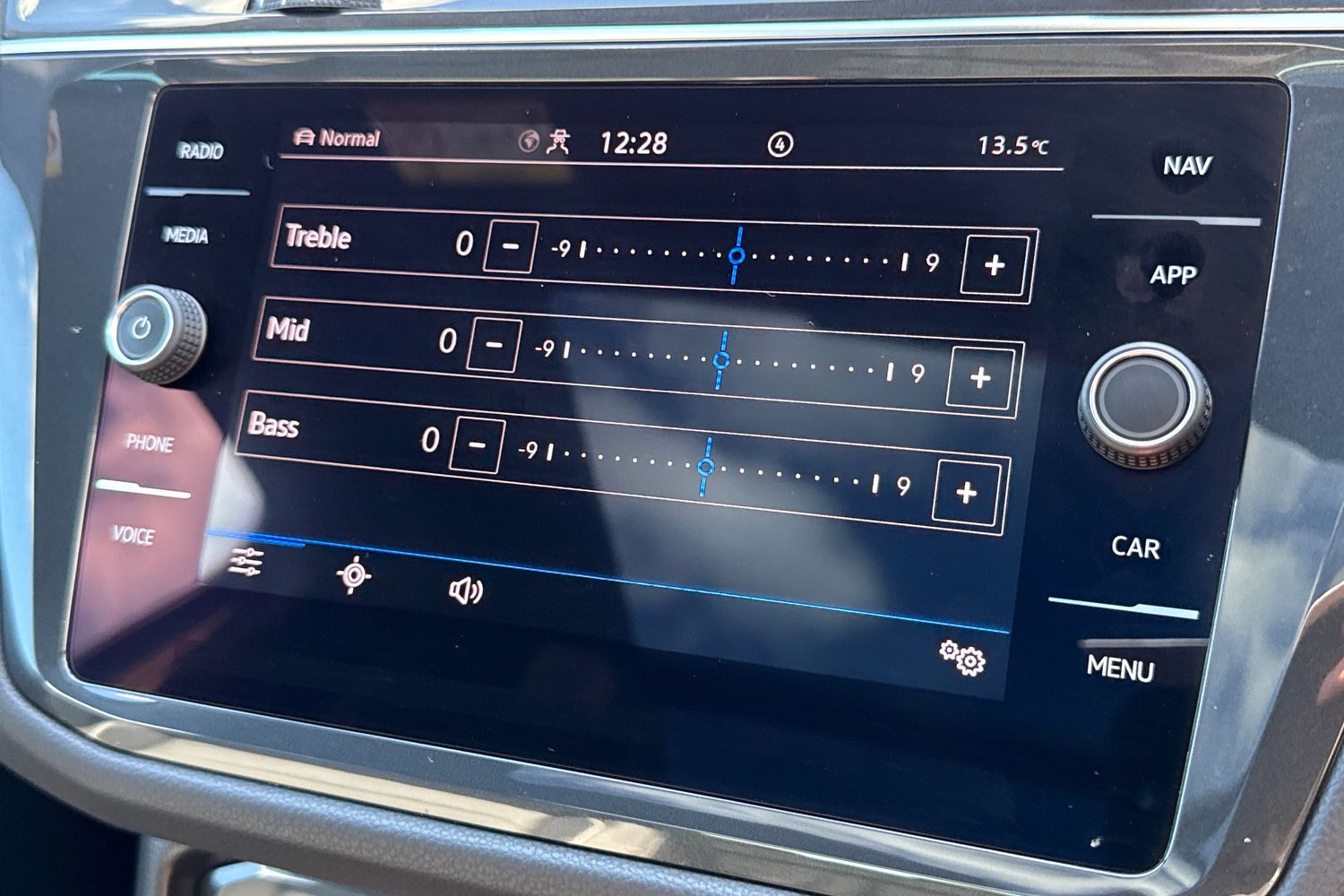 Used Volkswagen Tiguan 2023 for sale - 78120973: Photo 61