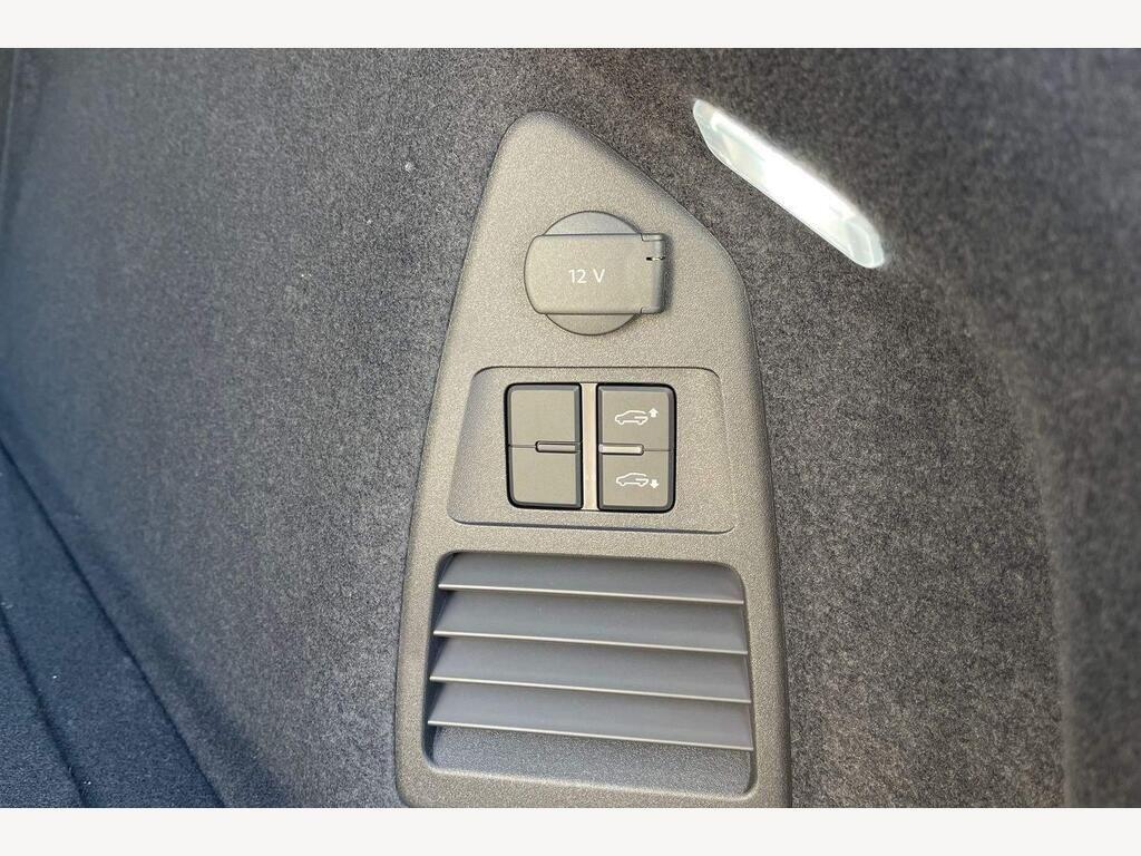 Used Volkswagen Touareg 2025 for sale - 76739494: Photo 28