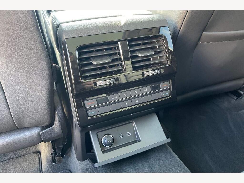 Used Volkswagen Touareg 2025 for sale - 76739494: Photo 38