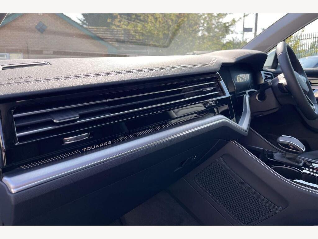 Used Volkswagen Touareg 2025 for sale - 76739494: Photo 40