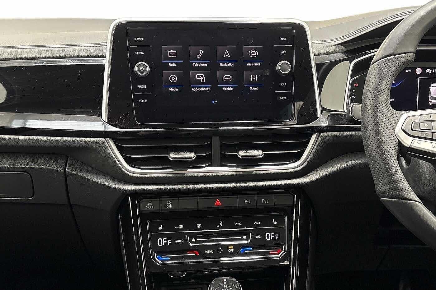 Used Volkswagen T-Roc 2025 for sale - 77297419: Photo 12