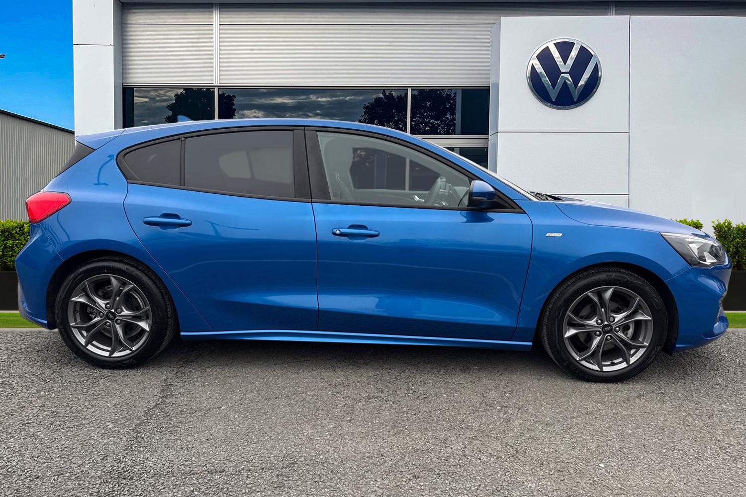 Used Ford Focus 2022 for sale - 77601636: Photo 3