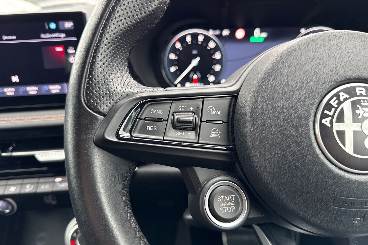 Used Alfa Romeo Tonale 2023 for sale - 76264063: Photo 45