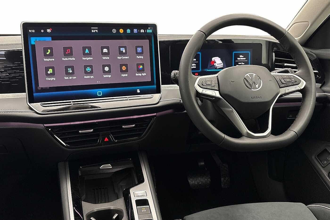 Used Volkswagen Passat 2025 for sale - 77463195: Photo 2