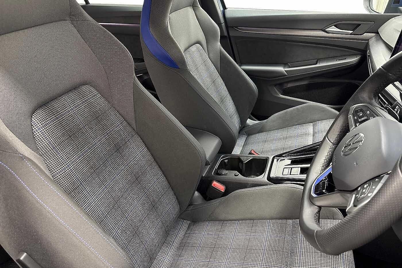 Used Volkswagen Golf 2025 for sale - 76374710: Photo 10