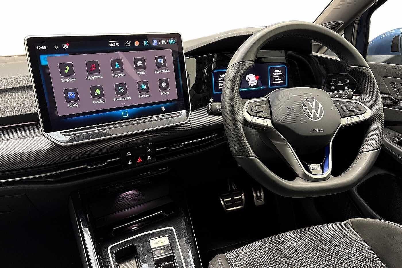 Used Volkswagen Golf 2025 for sale - 76374710: Photo 2