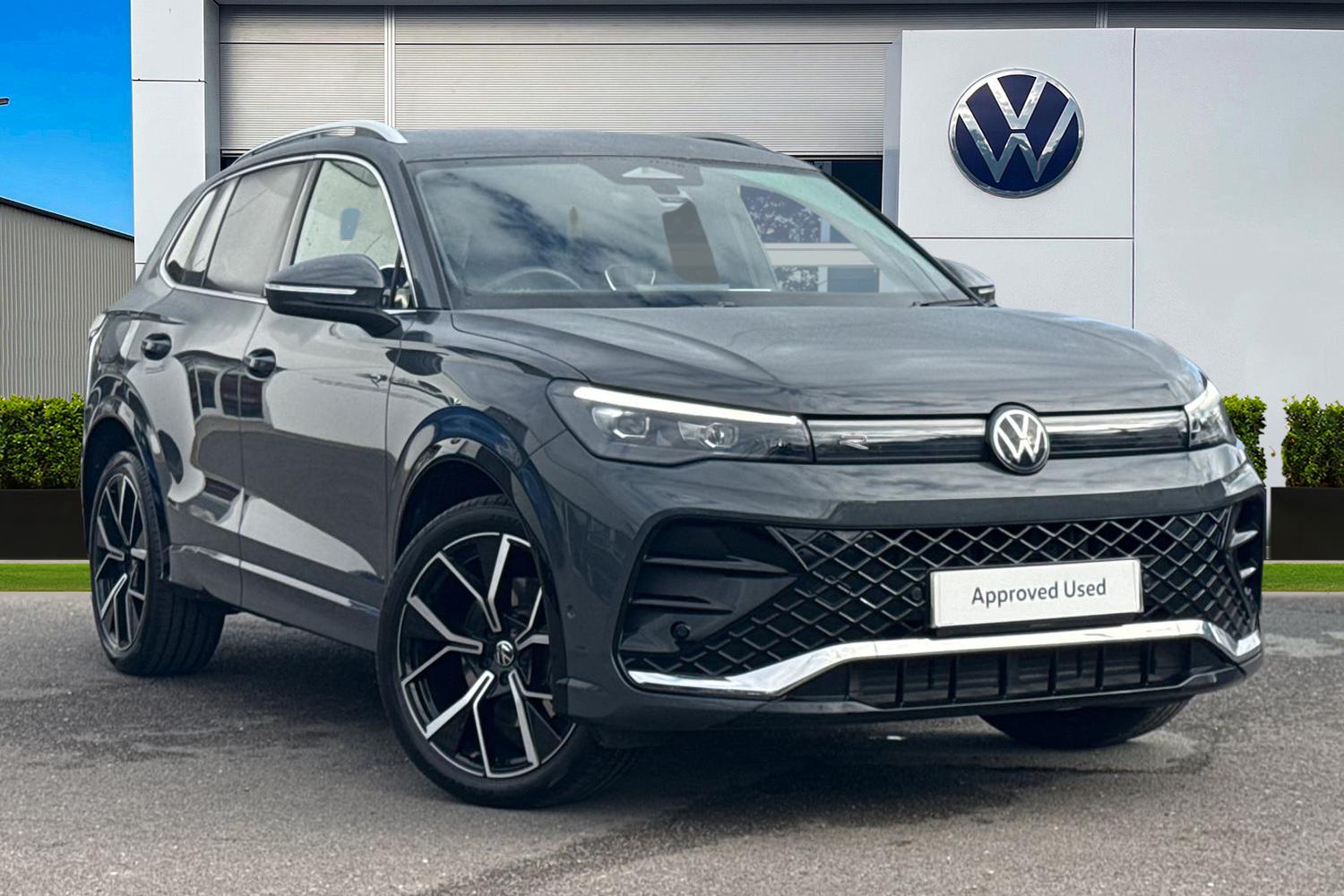 Used Volkswagen Tiguan 2024 for sale - 76115231: Photo 1
