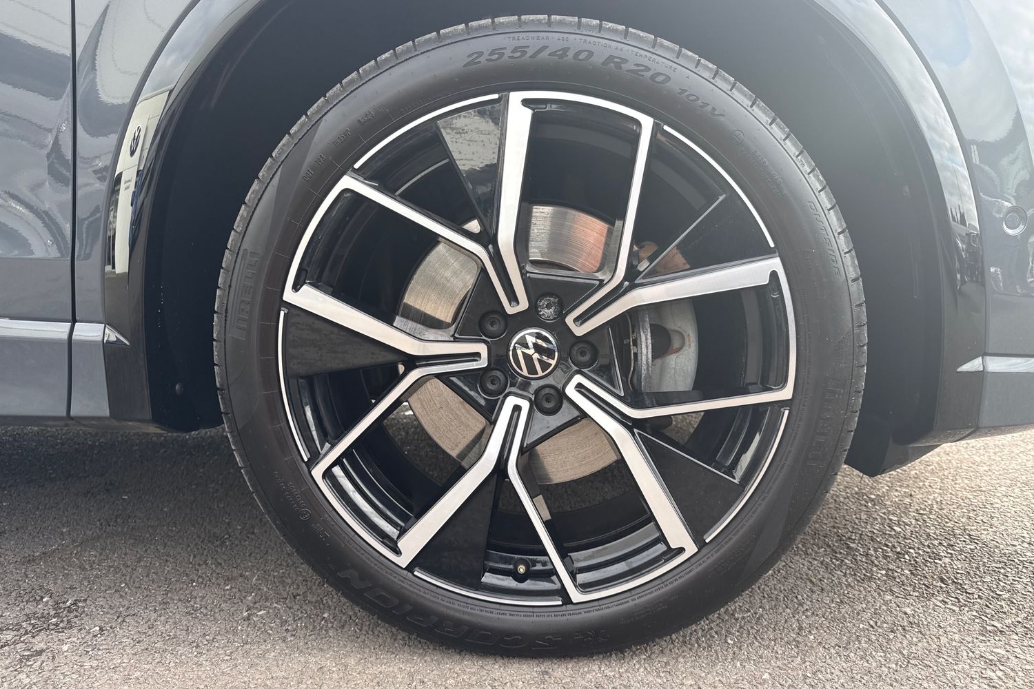 Used Volkswagen Tiguan 2024 for sale - 76115231: Photo 10