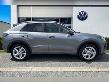 Used Volkswagen T-Roc 2026 for sale - 79099758: Photo