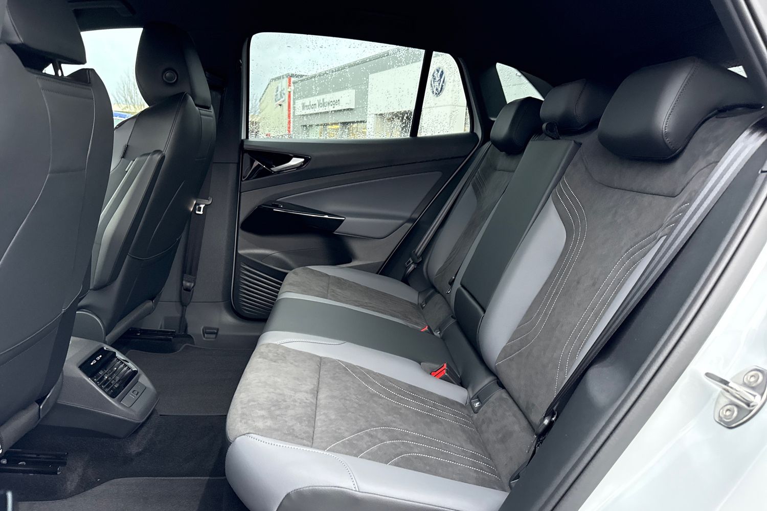 Used Volkswagen ID.4 2025 for sale - 76774595: Photo 37