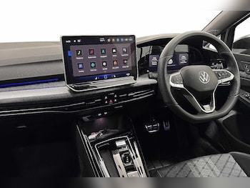 Used Volkswagen Golf 2025 for sale - 78197571: Photo