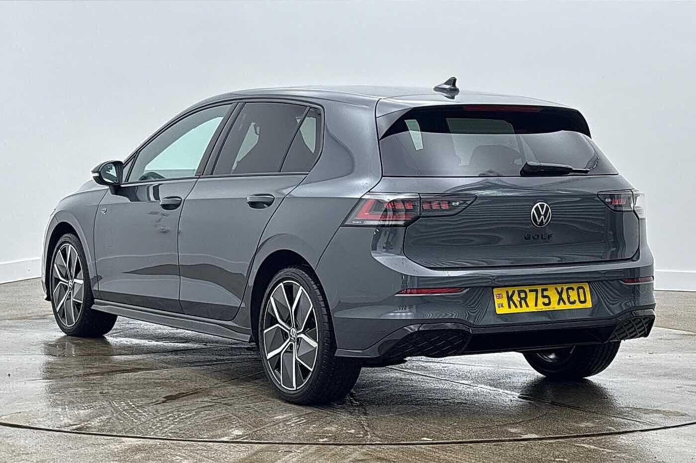 Used Volkswagen Golf 2025 for sale - 78197571: Photo 3