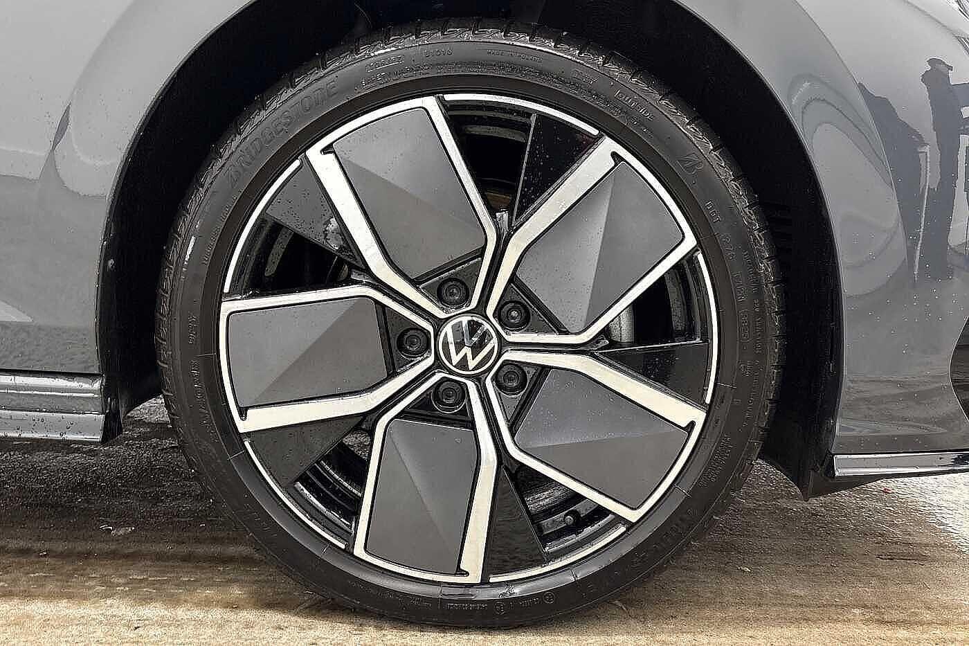 Used Volkswagen Golf 2025 for sale - 78197571: Photo 5