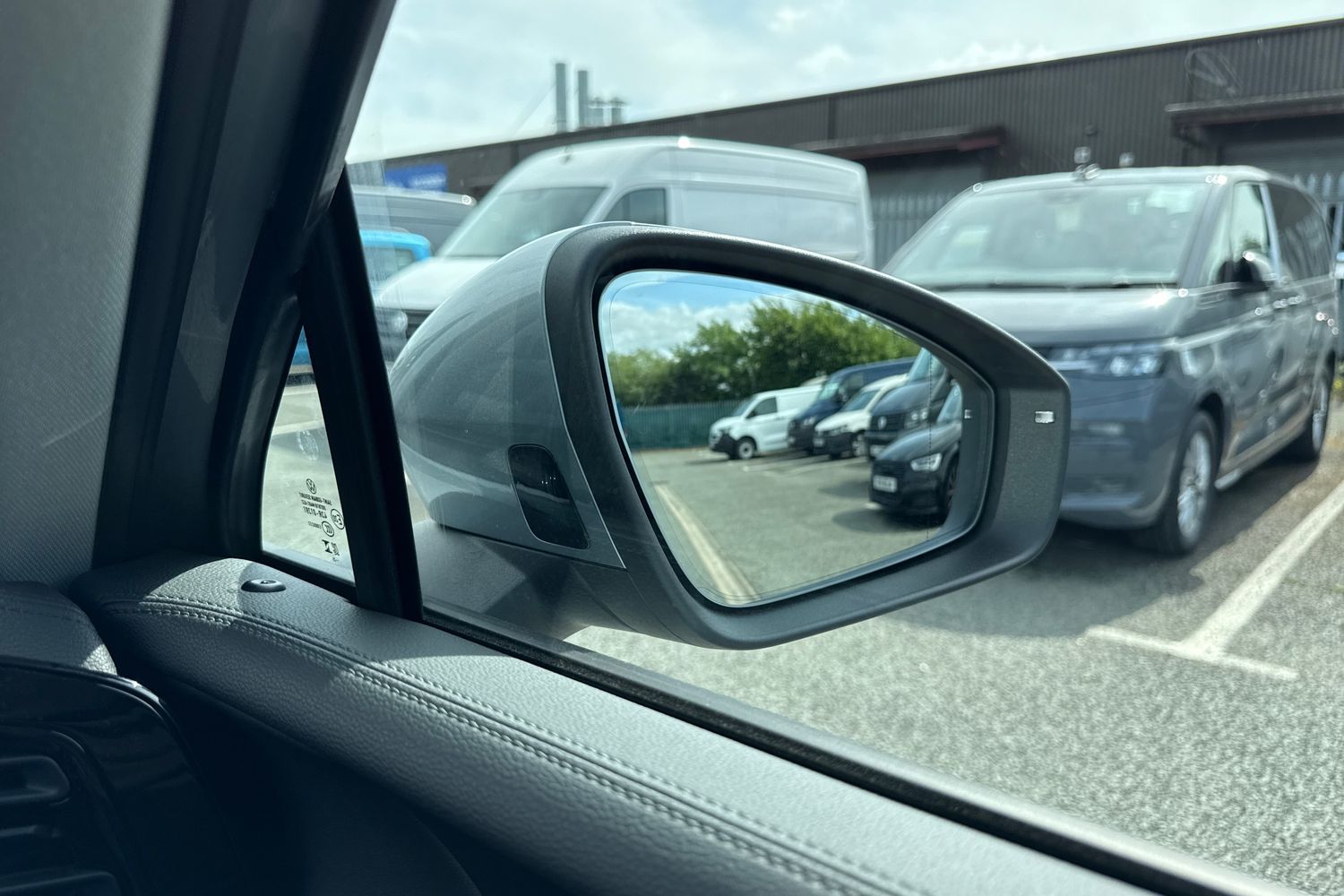 Used Volkswagen Tiguan 2026 for sale - 77541002: Photo 41