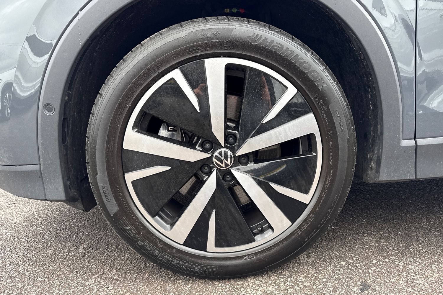 Used Volkswagen Tiguan 2024 for sale - 76985300: Photo 12