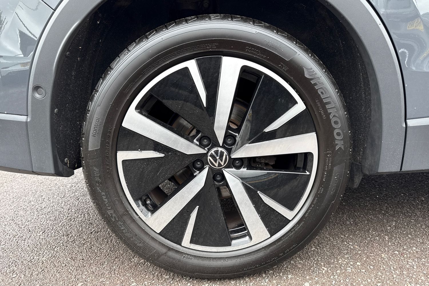 Used Volkswagen Tiguan 2024 for sale - 76985300: Photo 13