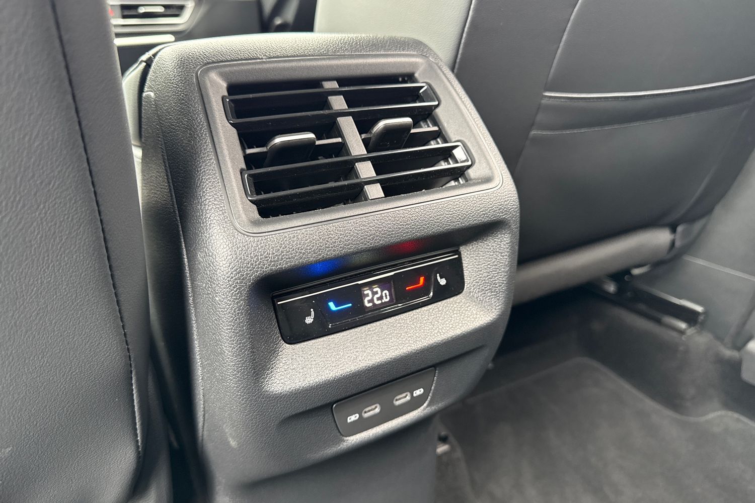 Used Volkswagen Tiguan 2024 for sale - 76985300: Photo 37