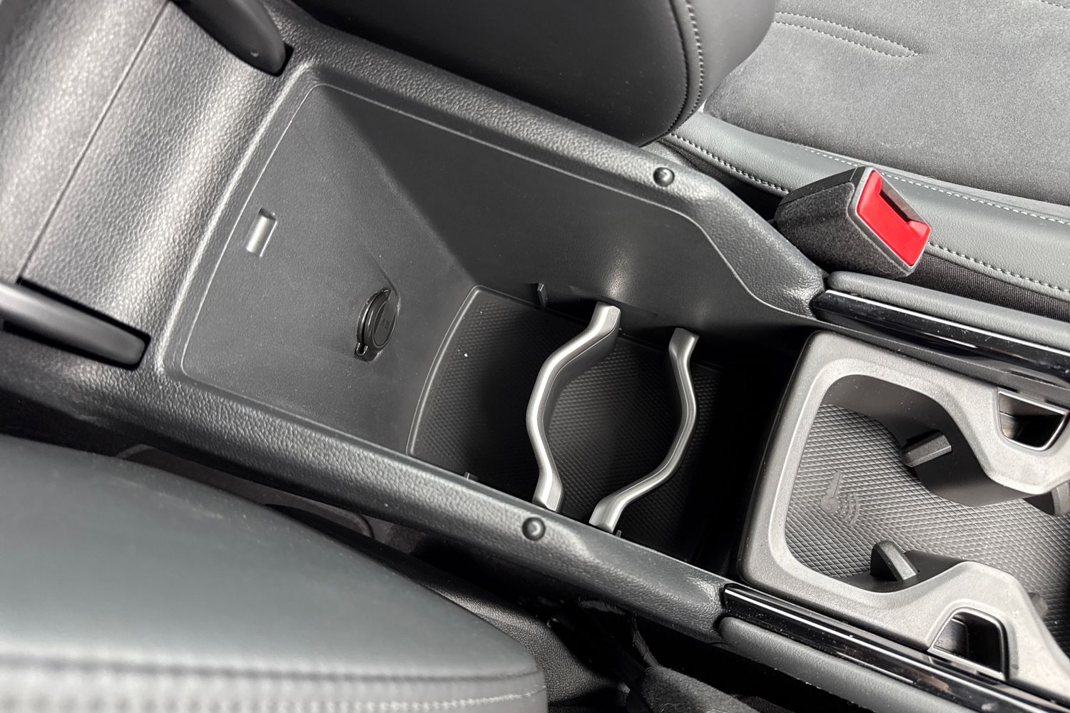 Used Volkswagen Tiguan 2024 for sale - 76985300: Photo 43