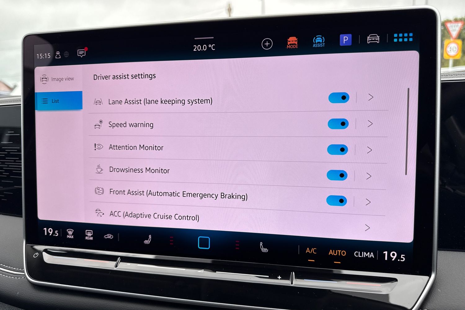 Used Volkswagen Tiguan 2024 for sale - 76985300: Photo 48