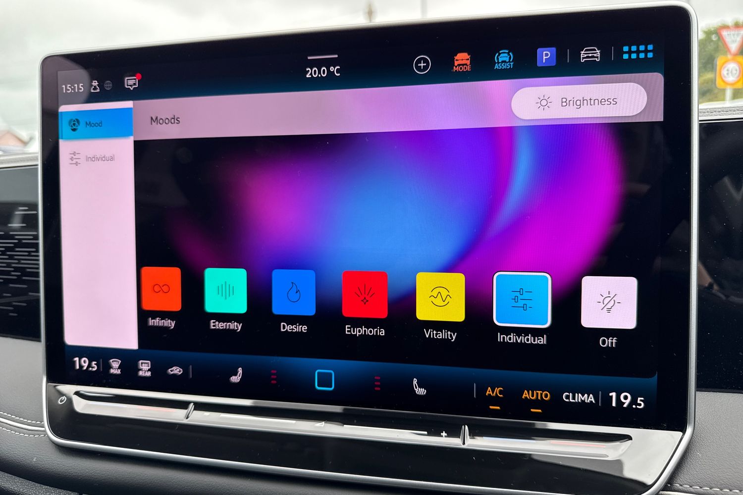 Used Volkswagen Tiguan 2024 for sale - 76985300: Photo 53