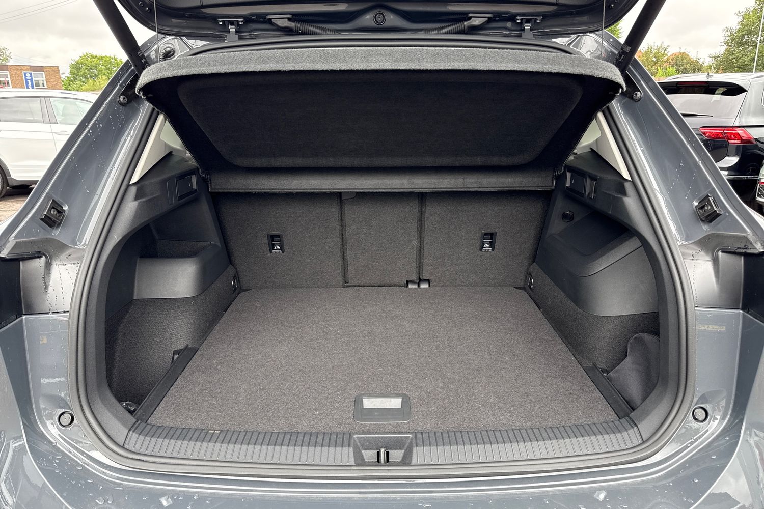 Used Volkswagen Tiguan 2024 for sale - 76985300: Photo 7