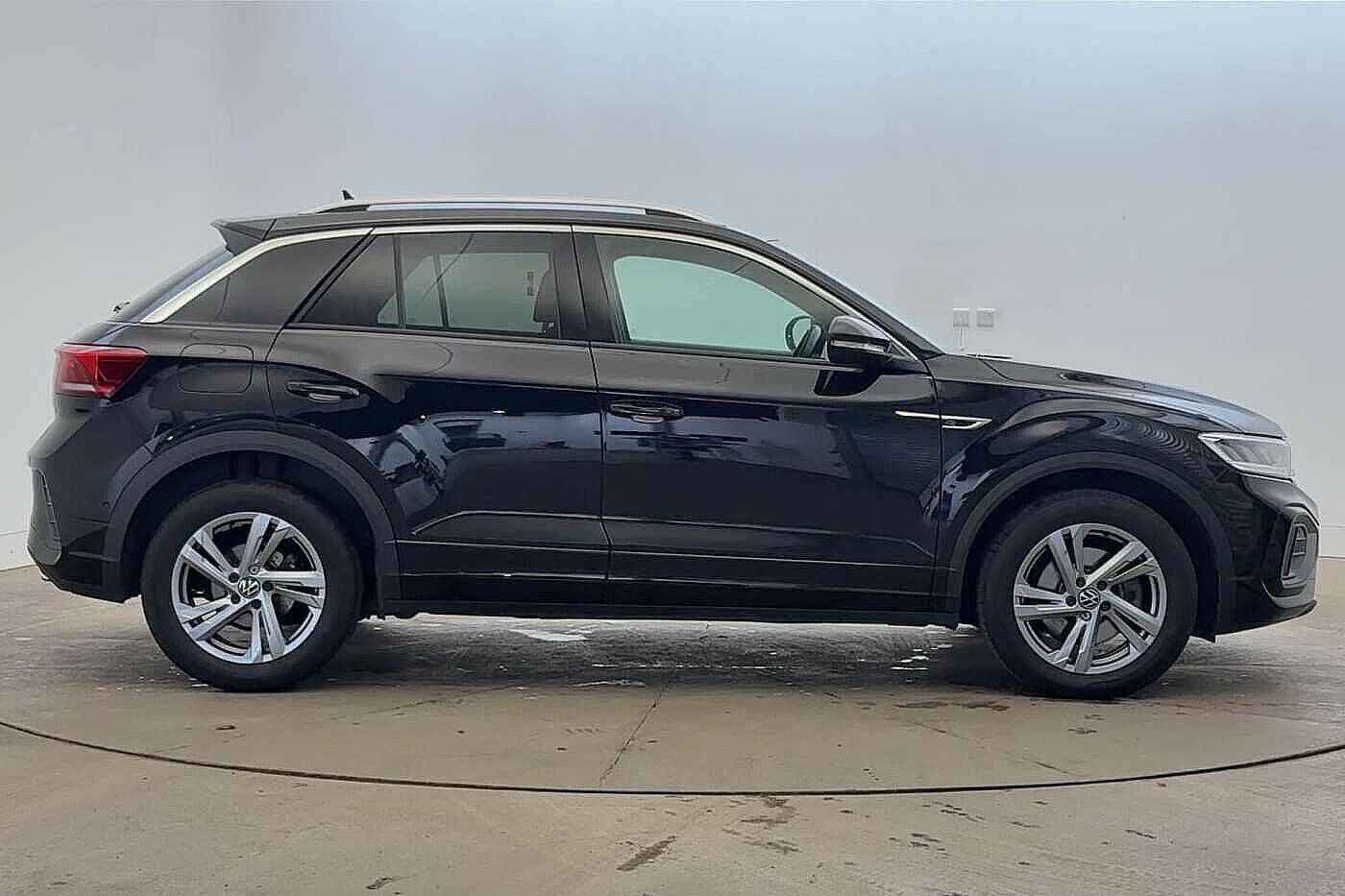 Used Volkswagen T-Roc 2024 for sale - 77138995: Photo 4