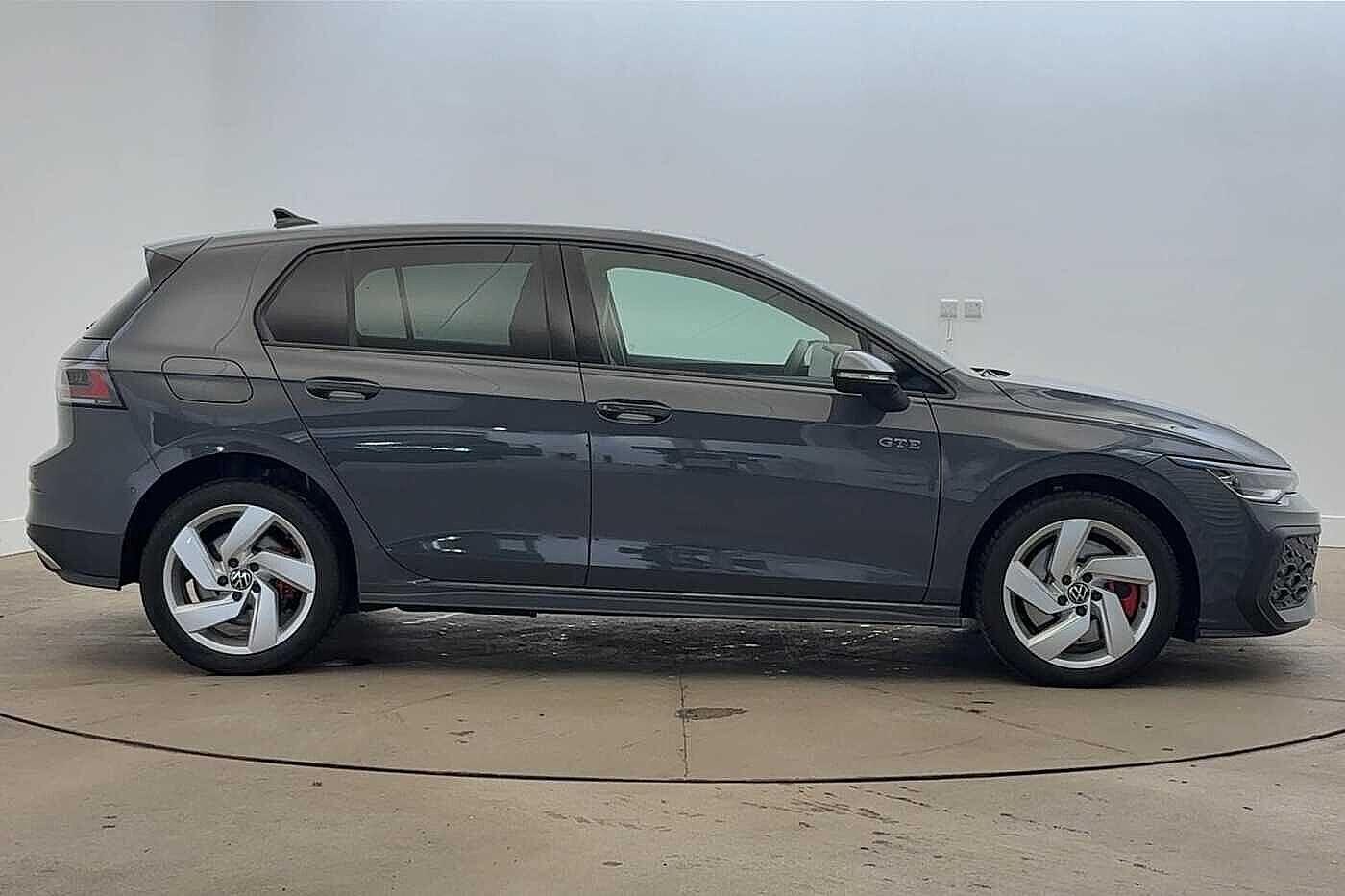 Used Volkswagen Golf 2025 for sale - 76805403: Photo 4